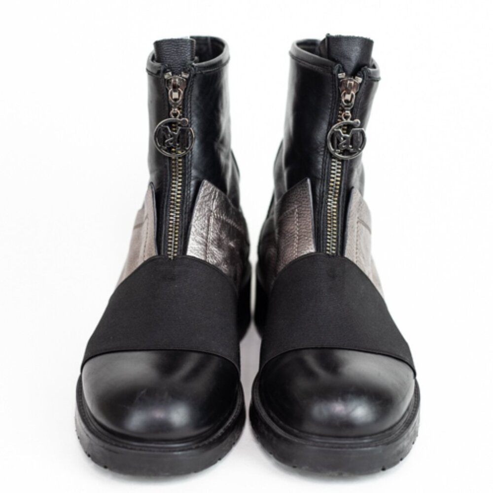 Maria Moro Black Leather & Metallic Mid-Calf Boots – Size 37 (Approx. US 6.5–7) - Picture 4 of 13